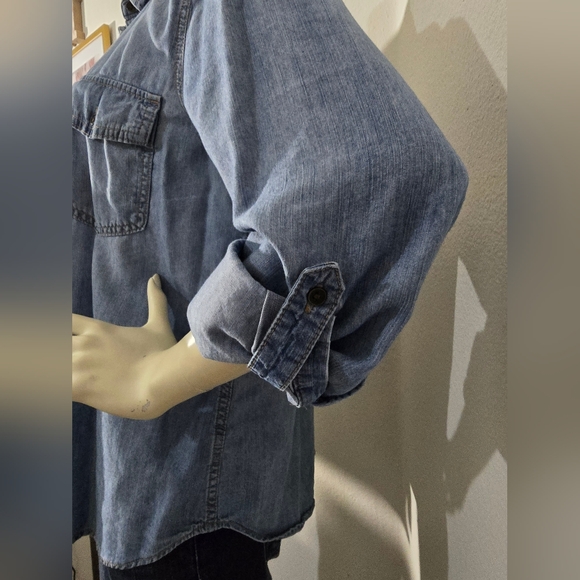 Blue Chambray Button Front Long Sleeve Button Up Shirt - Picture 4 of 9